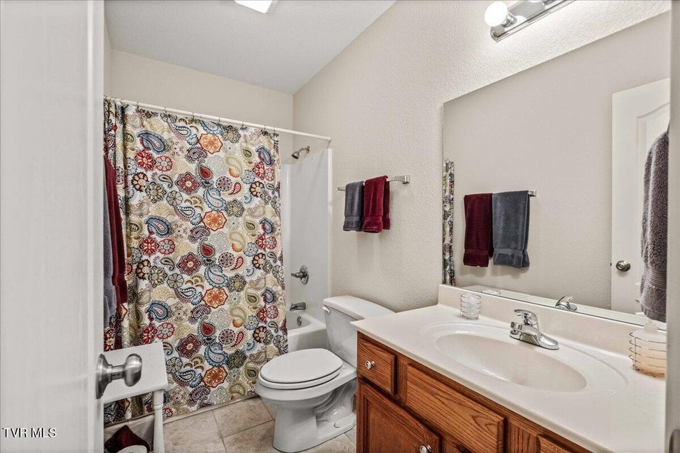 Photo #54: 11 Vesta Sue Court