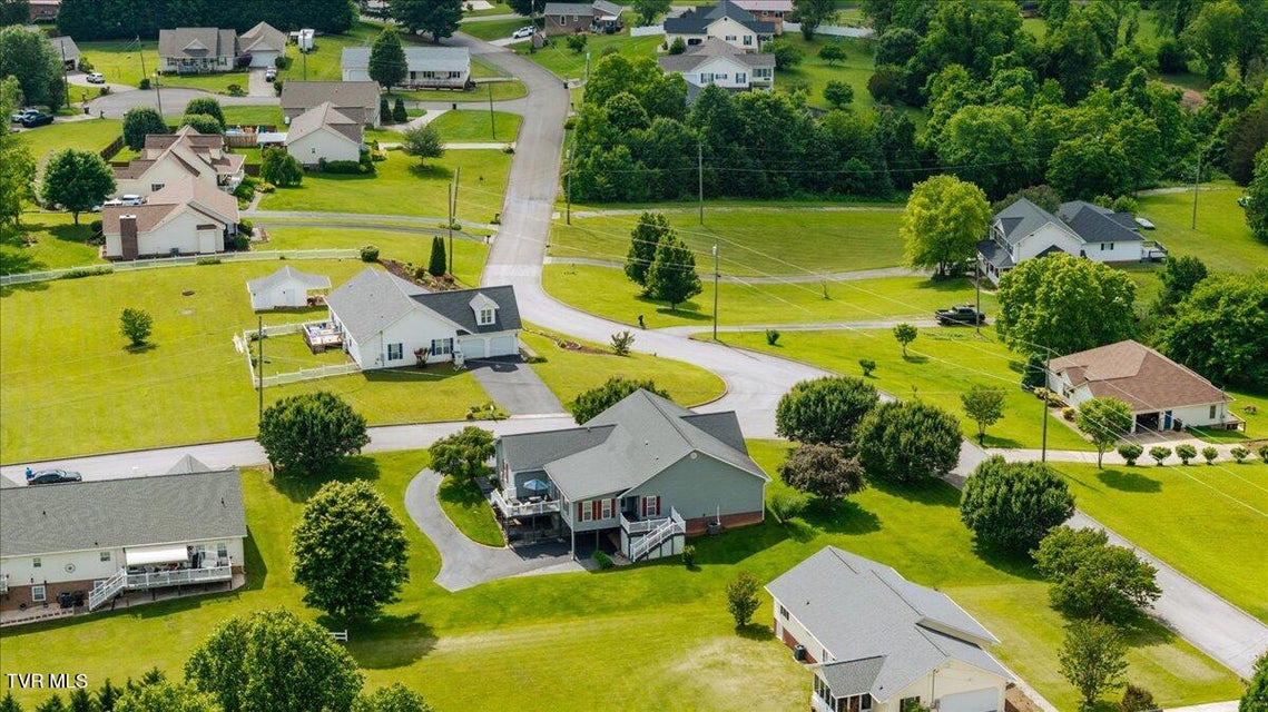 Photo #81: 11 Vesta Sue Court