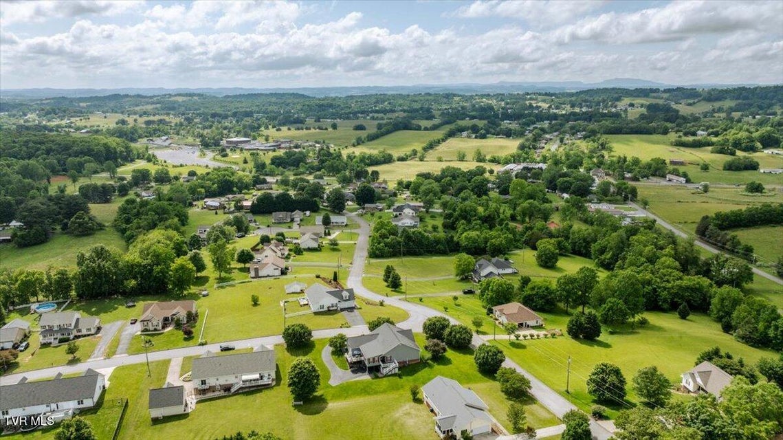 Photo #82: 11 Vesta Sue Court