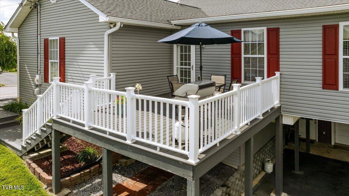 Photo #62: 11 Vesta Sue Court