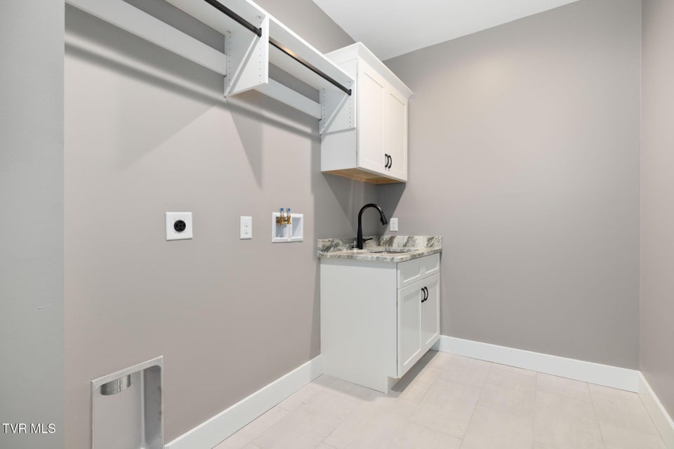 Photo #15: 5419 Orebank Road