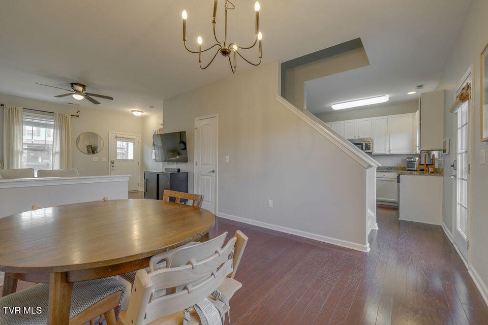 Photo #15: 657 Suffolk Road