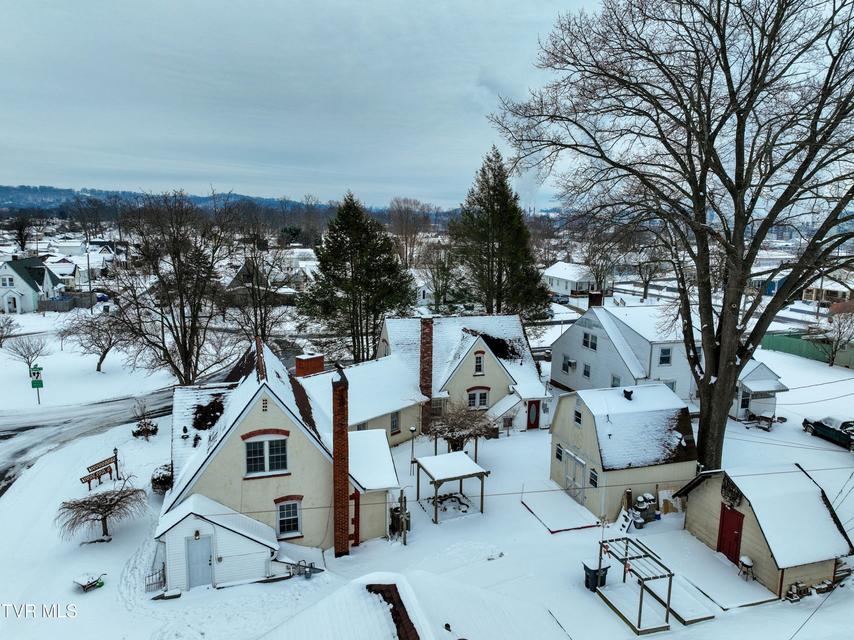 Photo #58: 818 Federal Street