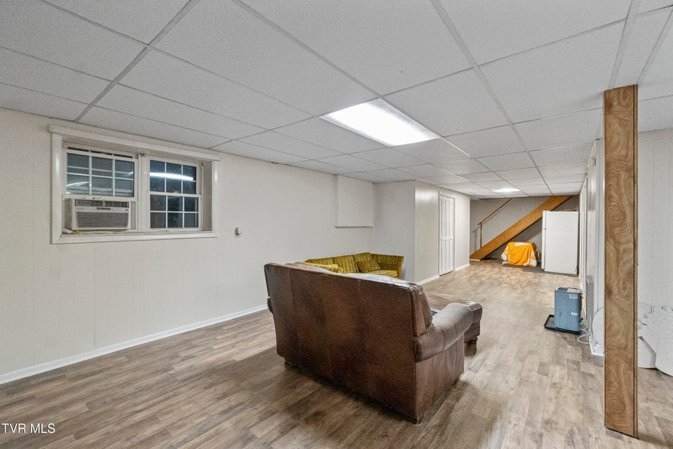 Photo #31: 4522 Blue Springs Parkway 