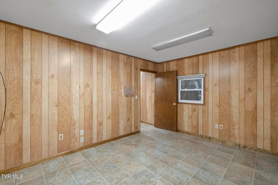 Photo #47: 4522 Blue Springs Parkway 