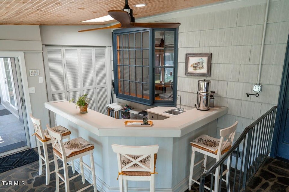 Photo #15: 100 Earlway Road