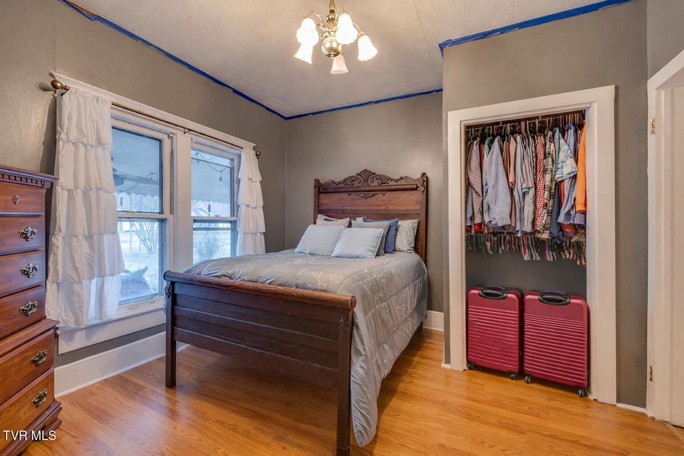 Photo #8: 535 Washington Street