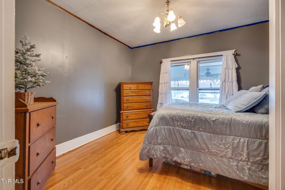 Photo #24: 535 Washington Street