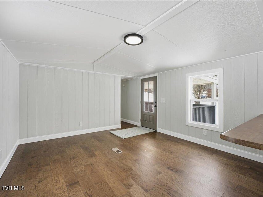 Photo #7: 5935 Mount Carmel Road