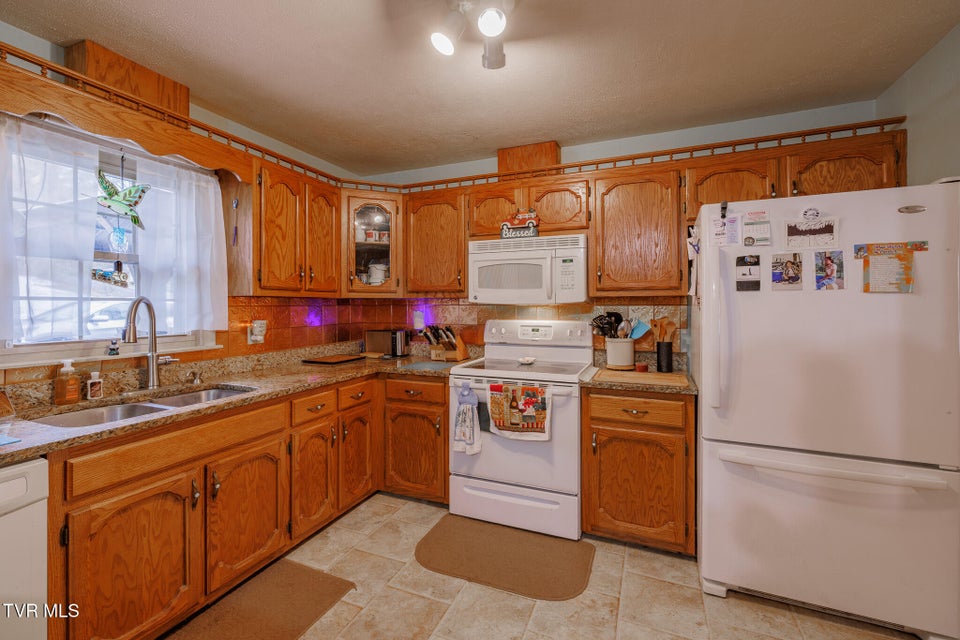 Photo #6: 104 Chappell Road