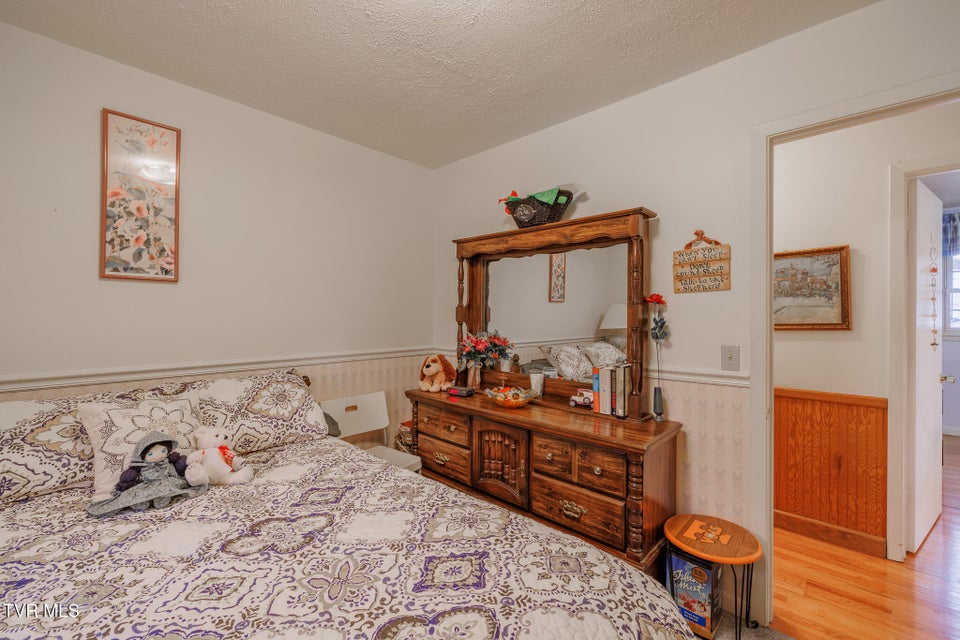 Photo #17: 104 Chappell Road