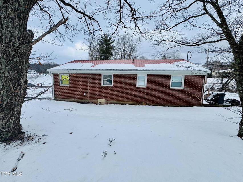 Photo #15: 1190 Saint Clairs Creek Road