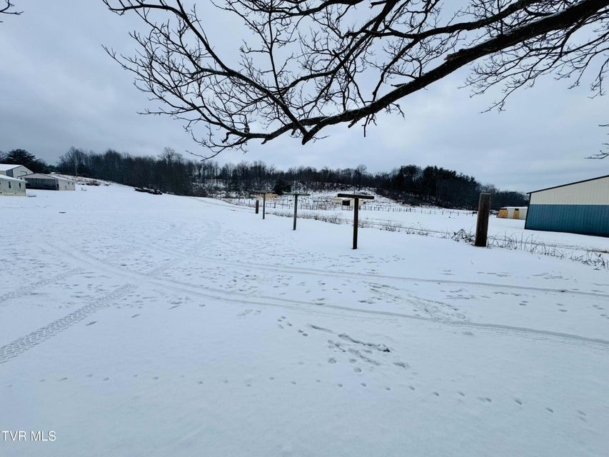 Photo #18: 1190 Saint Clairs Creek Road