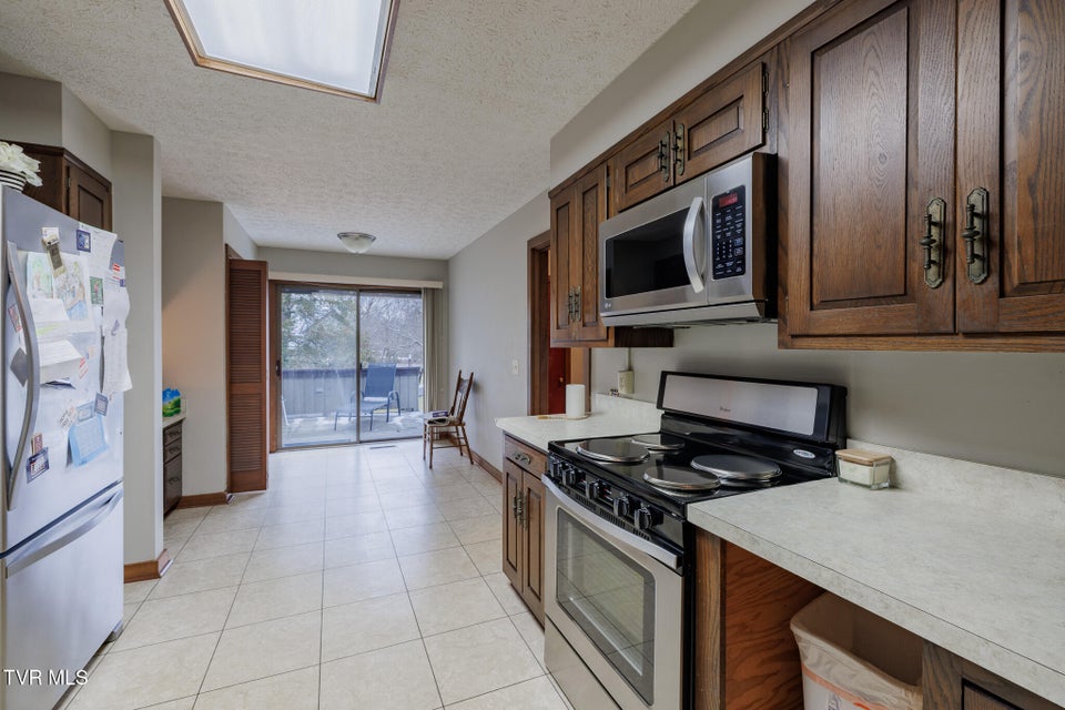 Photo #12: 138 Columbine Road