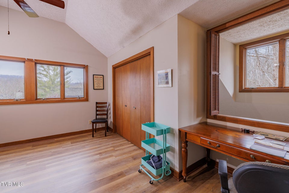 Photo #21: 138 Columbine Road