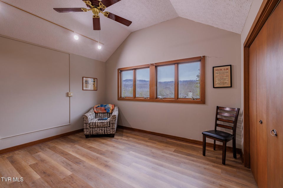 Photo #22: 138 Columbine Road