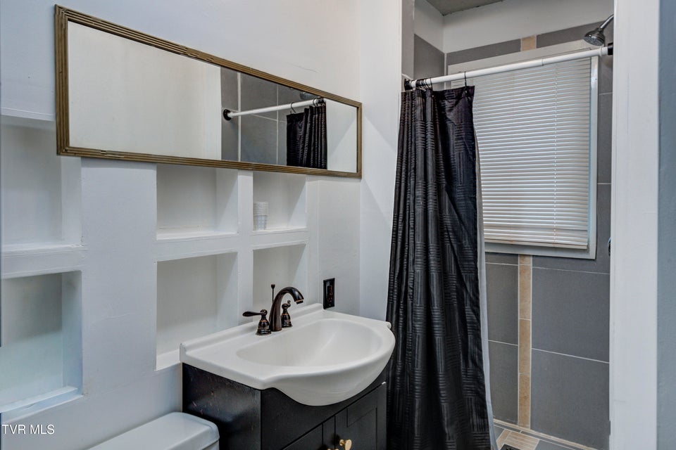 Photo #12: 1511 Holston Avenue