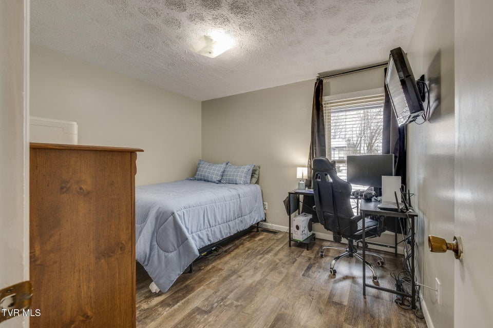 Photo #13: 780 Hamilton Road