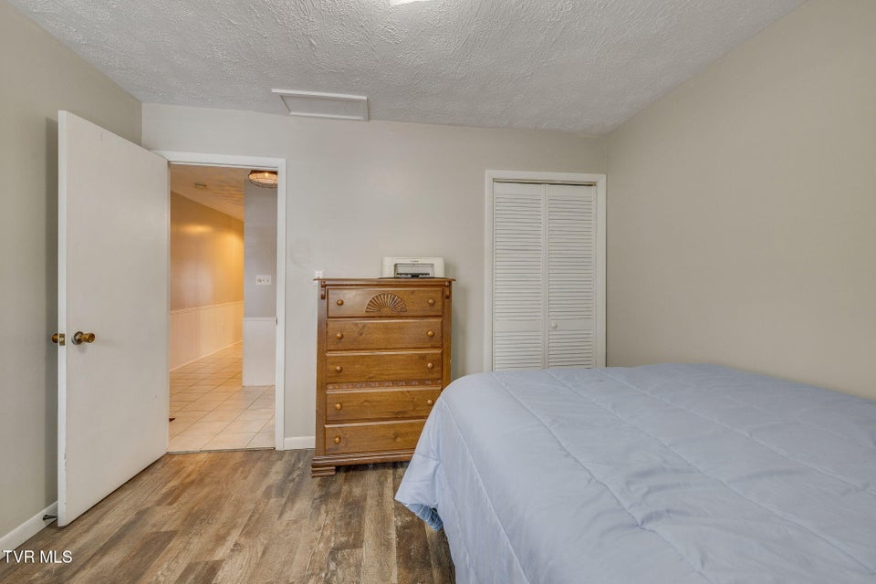 Photo #14: 780 Hamilton Road