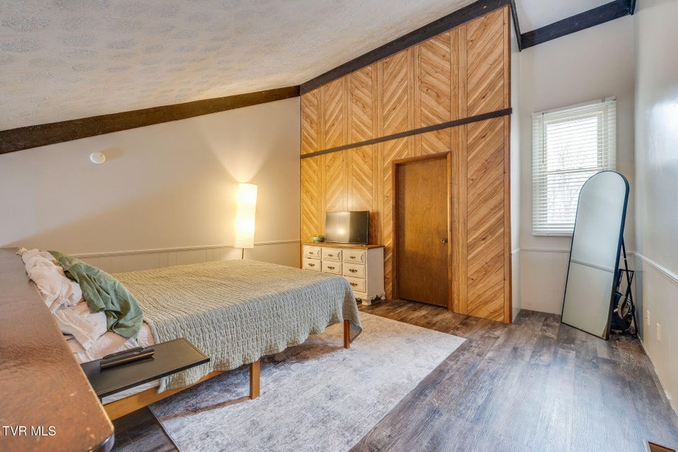 Photo #17: 780 Hamilton Road