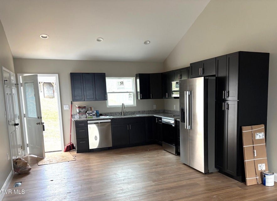 Photo #5: 1724 Pendleton Street