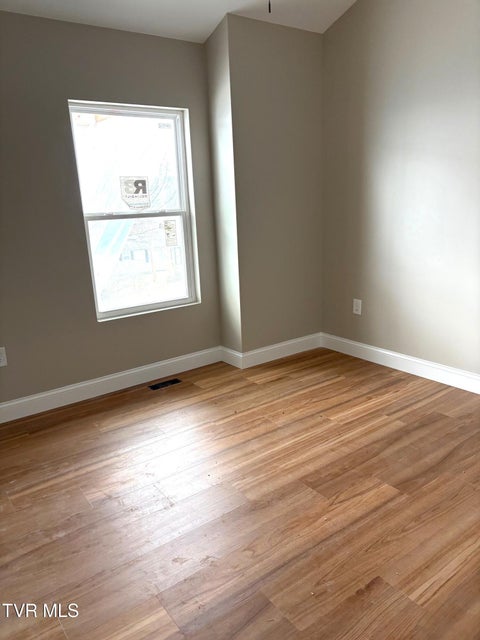 Photo #6: 1724 Pendleton Street