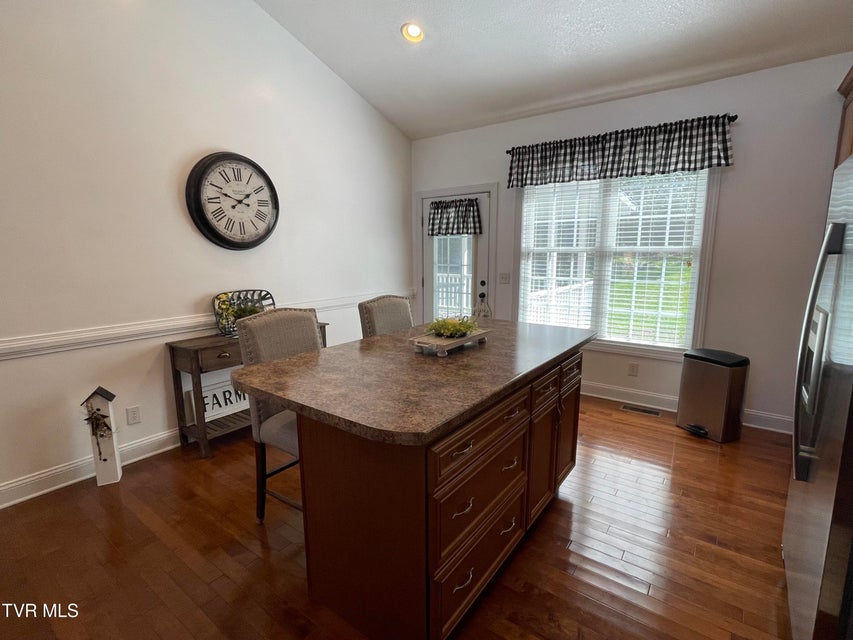 Photo #15: 251 Cresswood Drive