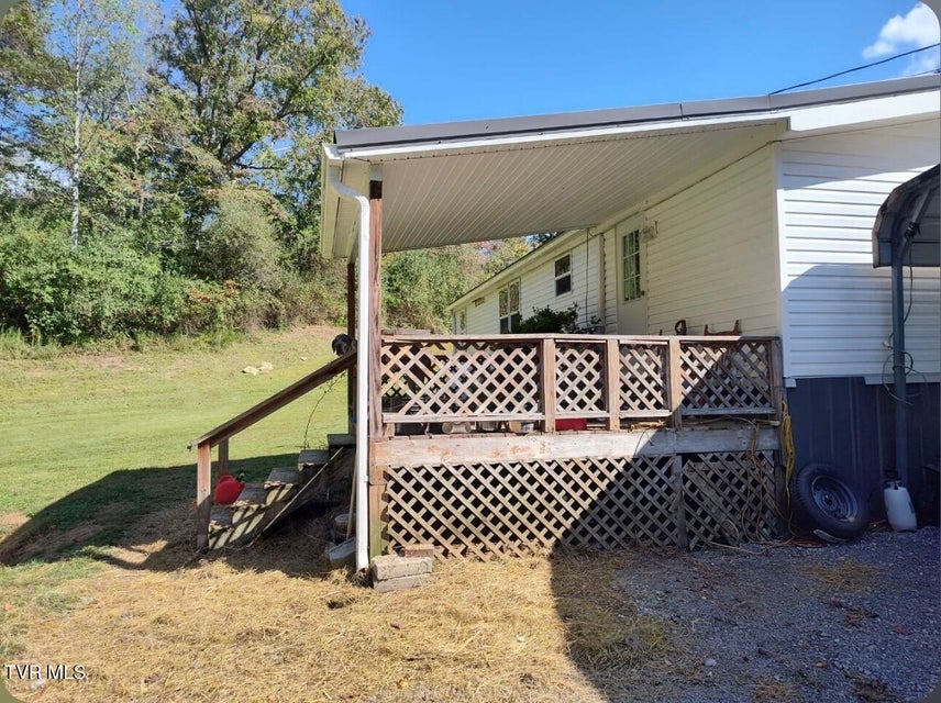 Photo #3: 138 Reynolds Drive