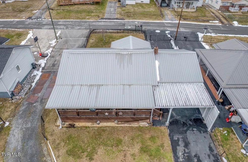 Photo #31: 3117 Blackburn Avenue