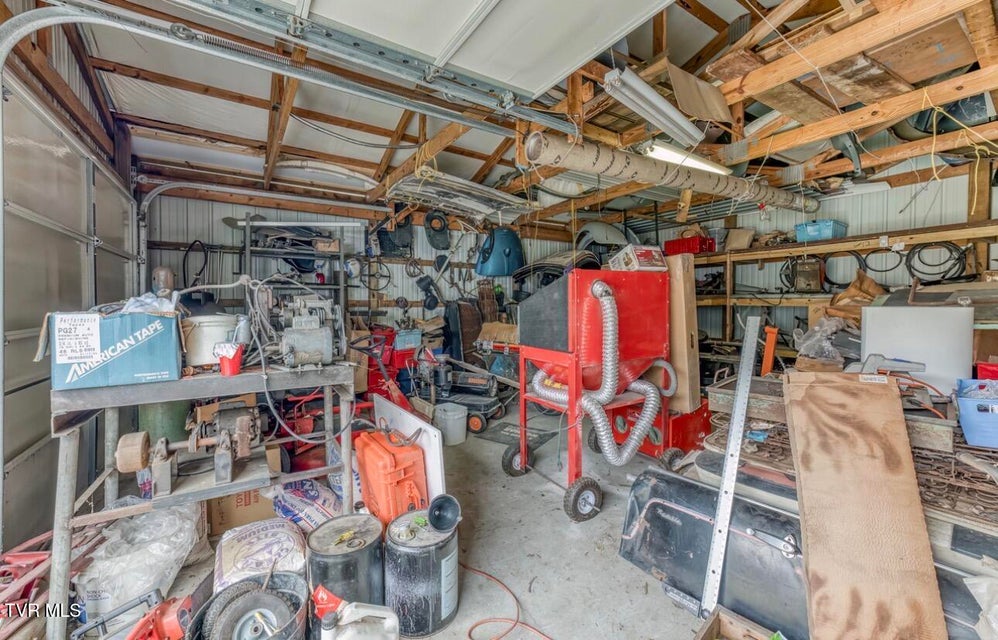 Photo #54: 3117 Blackburn Avenue