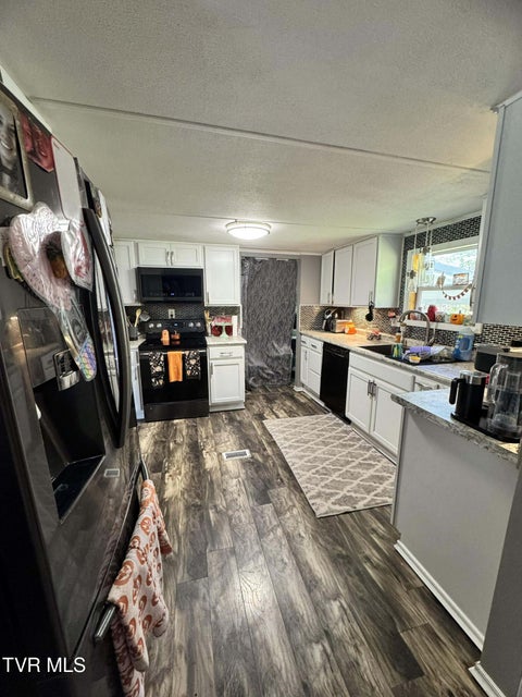 Photo #18: 138 Reynolds Drive