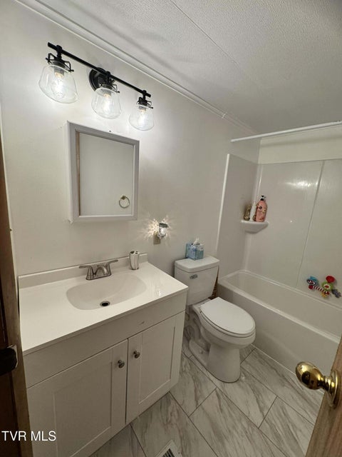 Photo #34: 138 Reynolds Drive