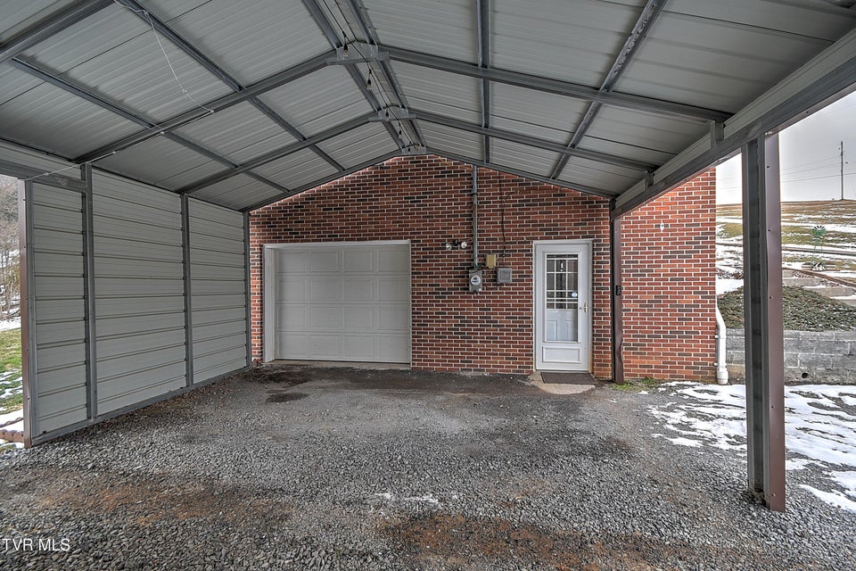 Photo #33: 215 Taylor Road