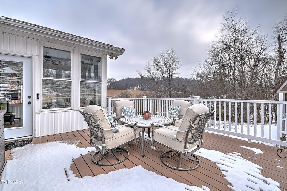 Photo #26: 215 Taylor Road