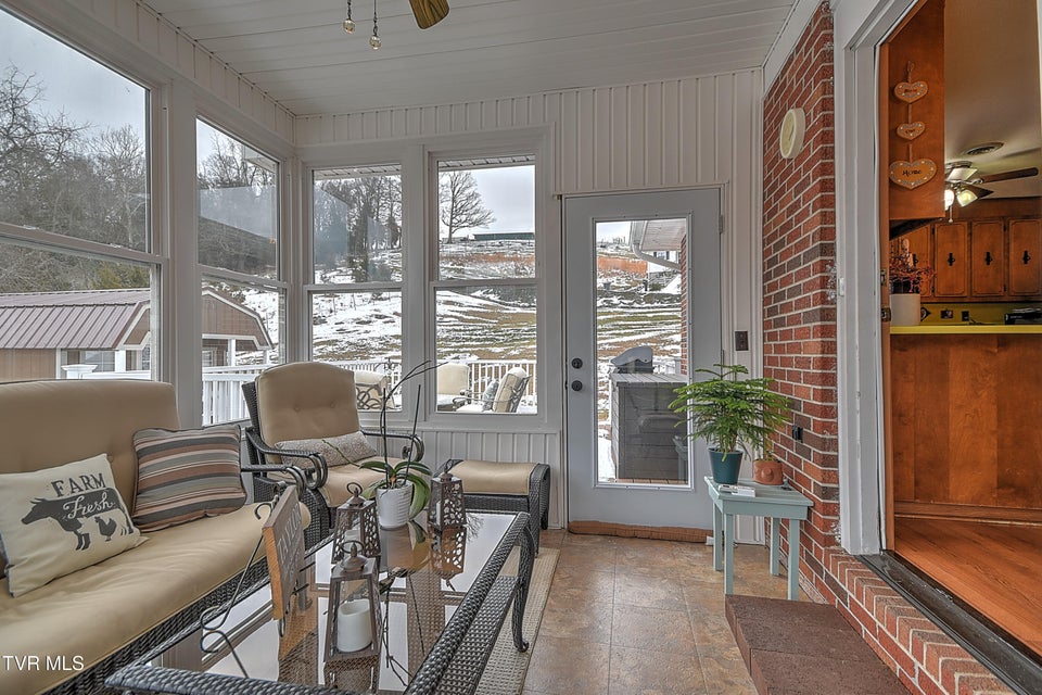 Photo #11: 215 Taylor Road