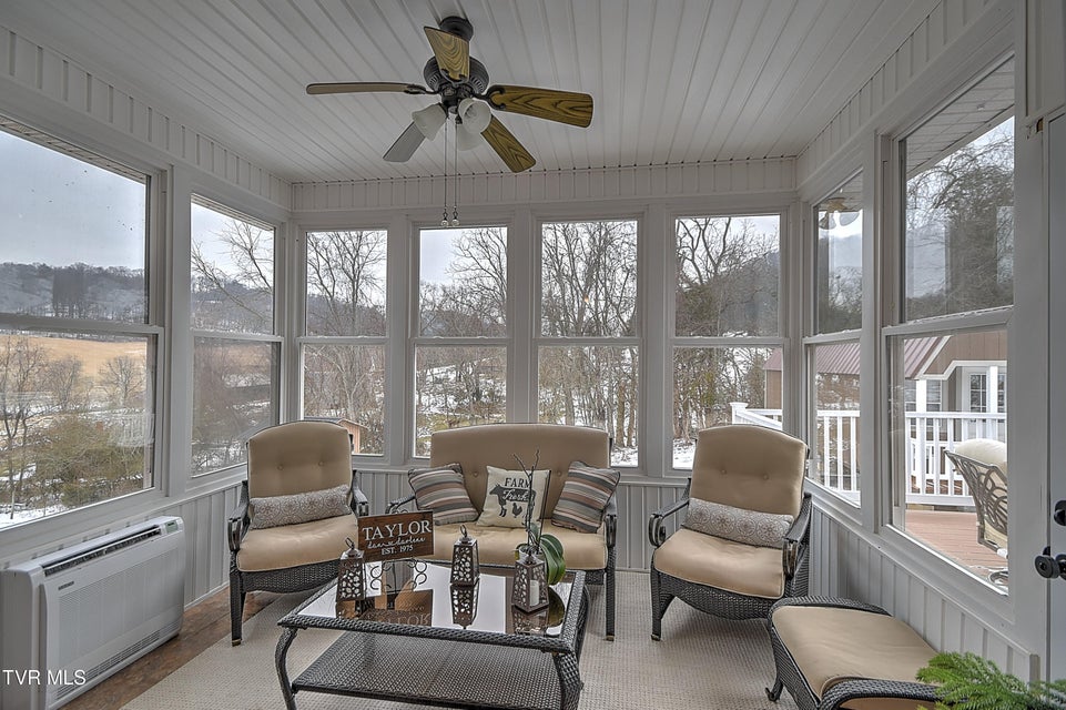 Photo #13: 215 Taylor Road