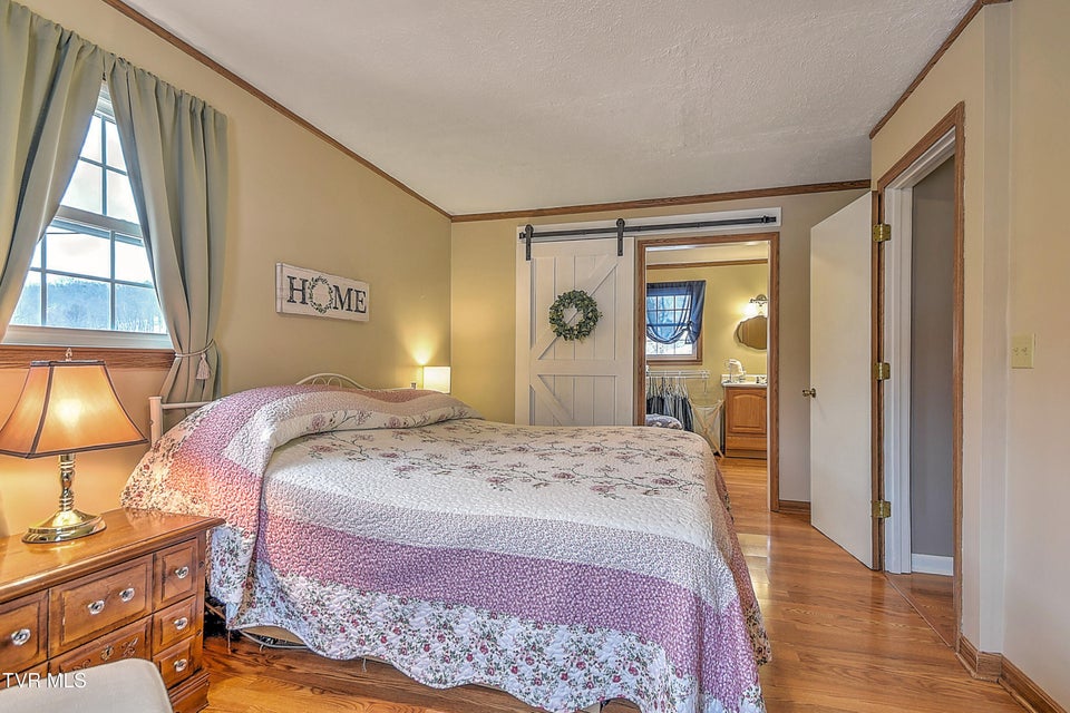 Photo #19: 215 Taylor Road