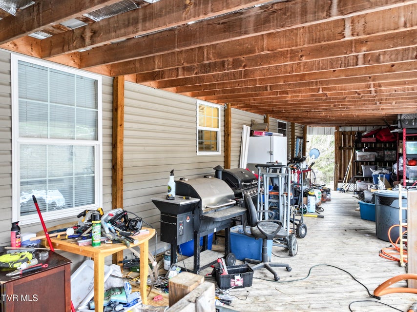 Photo #35: 721 Old Midway Road