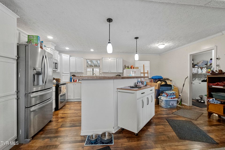 Photo #9: 721 Old Midway Road