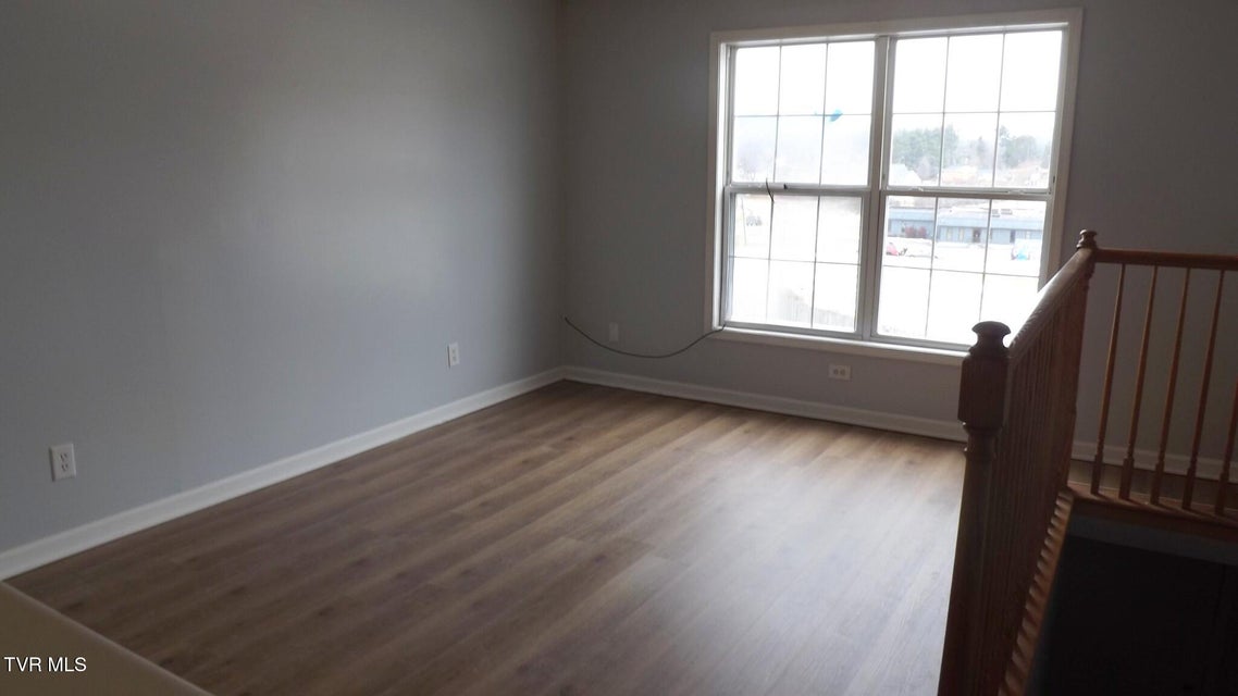 Photo #16: 140 Harvest Road