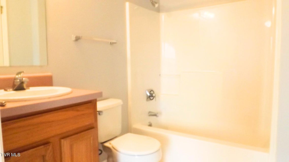 Photo #8: 140 Harvest Road