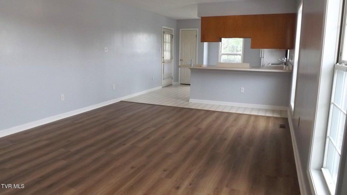 Photo #4: 140 Harvest Road