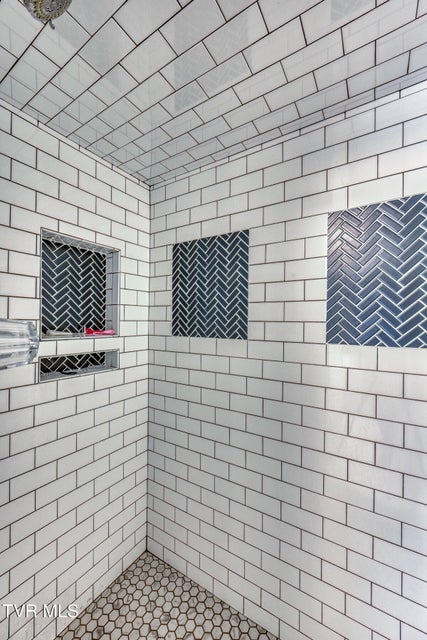 Photo #36: 305 Overbrook Drive