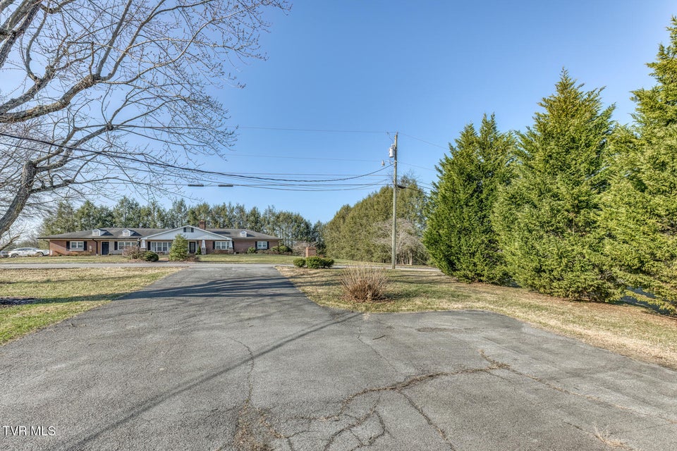 Photo #70: 305 Overbrook Drive