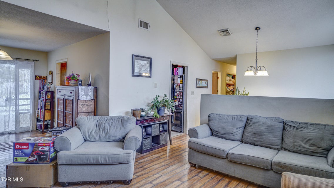 Photo #6: 341 Belmont Drive