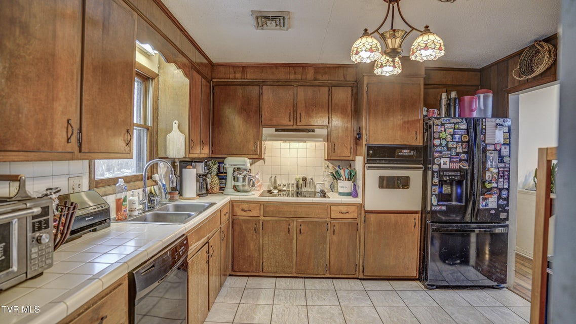 Photo #10: 341 Belmont Drive