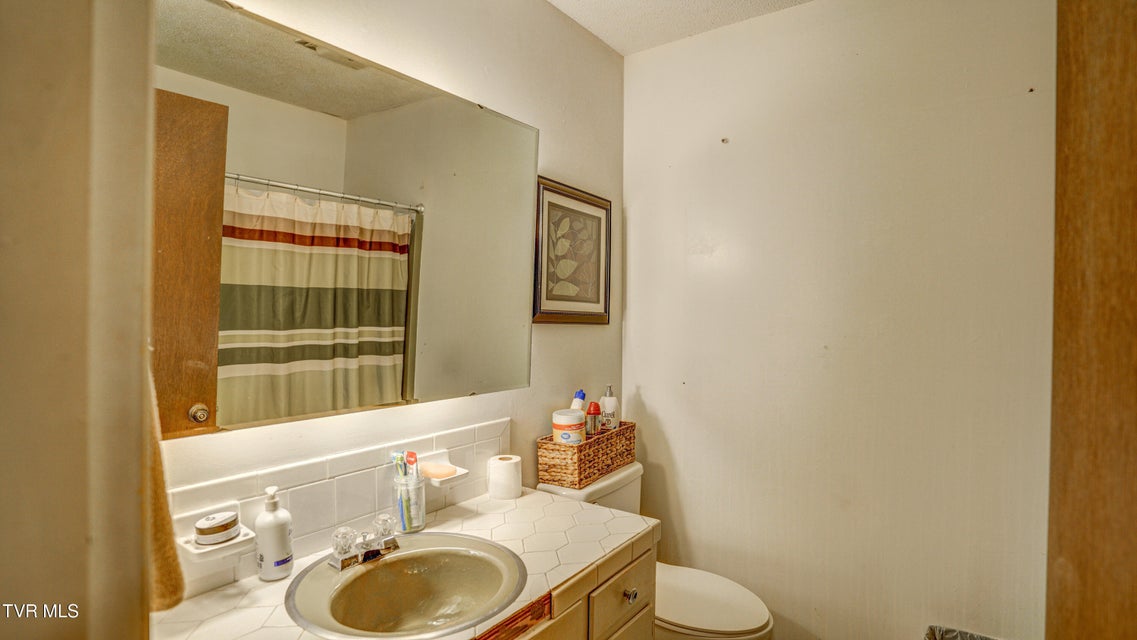 Photo #27: 341 Belmont Drive