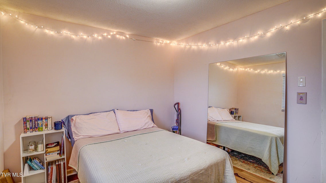 Photo #13: 341 Belmont Drive