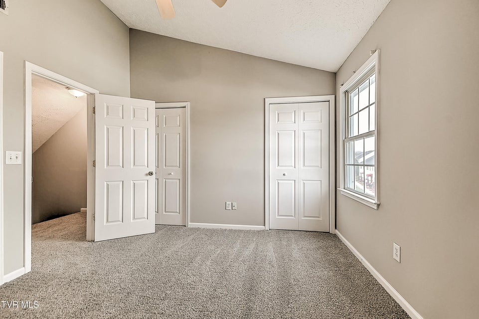 Photo #14: 570 Beaverview Drive