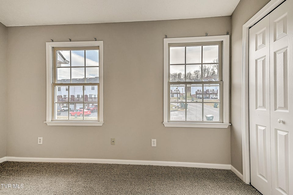 Photo #16: 570 Beaverview Drive